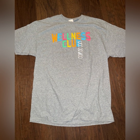 Gray Wellness Club T-Shirt - Picture 1 of 2